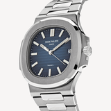 Patek Philippe Nautilus 5711/1A-010 - 40 mm - Stainless Steel - Blue Dial