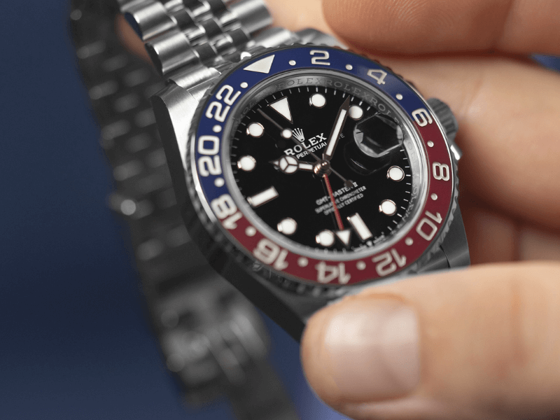 Cum recunoști un Rolex autentic: ghid pentru colecționari și pasionați de orologerie